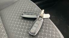 Nissan Juke 1.6 Hybrid N-Connecta 5dr Auto Hybrid Hatchback